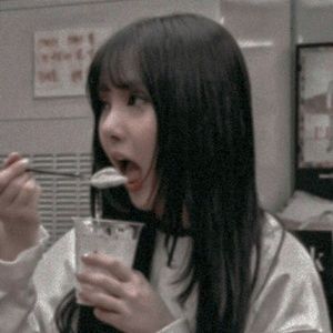 Meet your Posher, Alondra